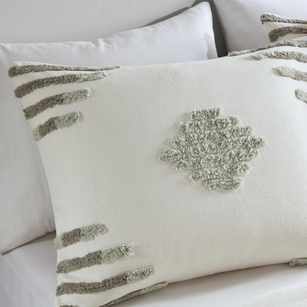3 Piece Cotton Blend Chenille Duvet Cover Set. Picture 2