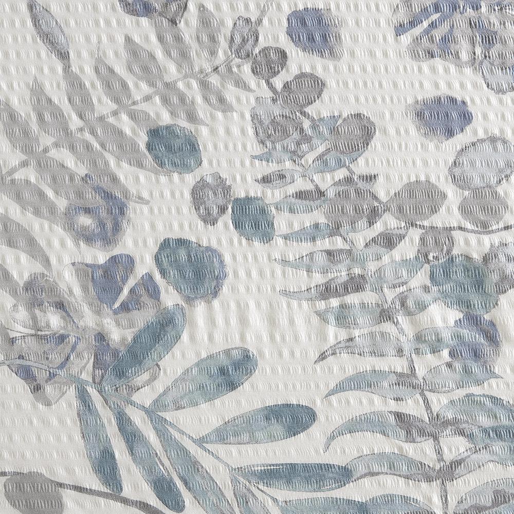 Printed Seersucker Shower Curtain. Picture 1