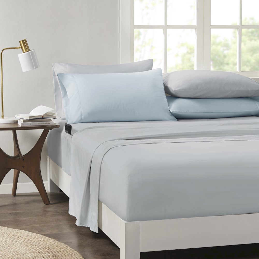 Alexis Comforter Set with Bed Sheets, Blue color. Picture 2