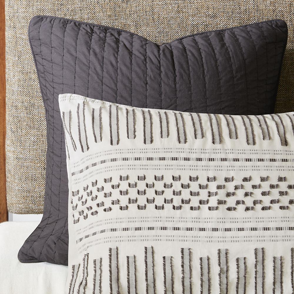 Serenity Ivory/Charcoal Jacquard Duvet Cover Mini Set, Belen Kox. Picture 3