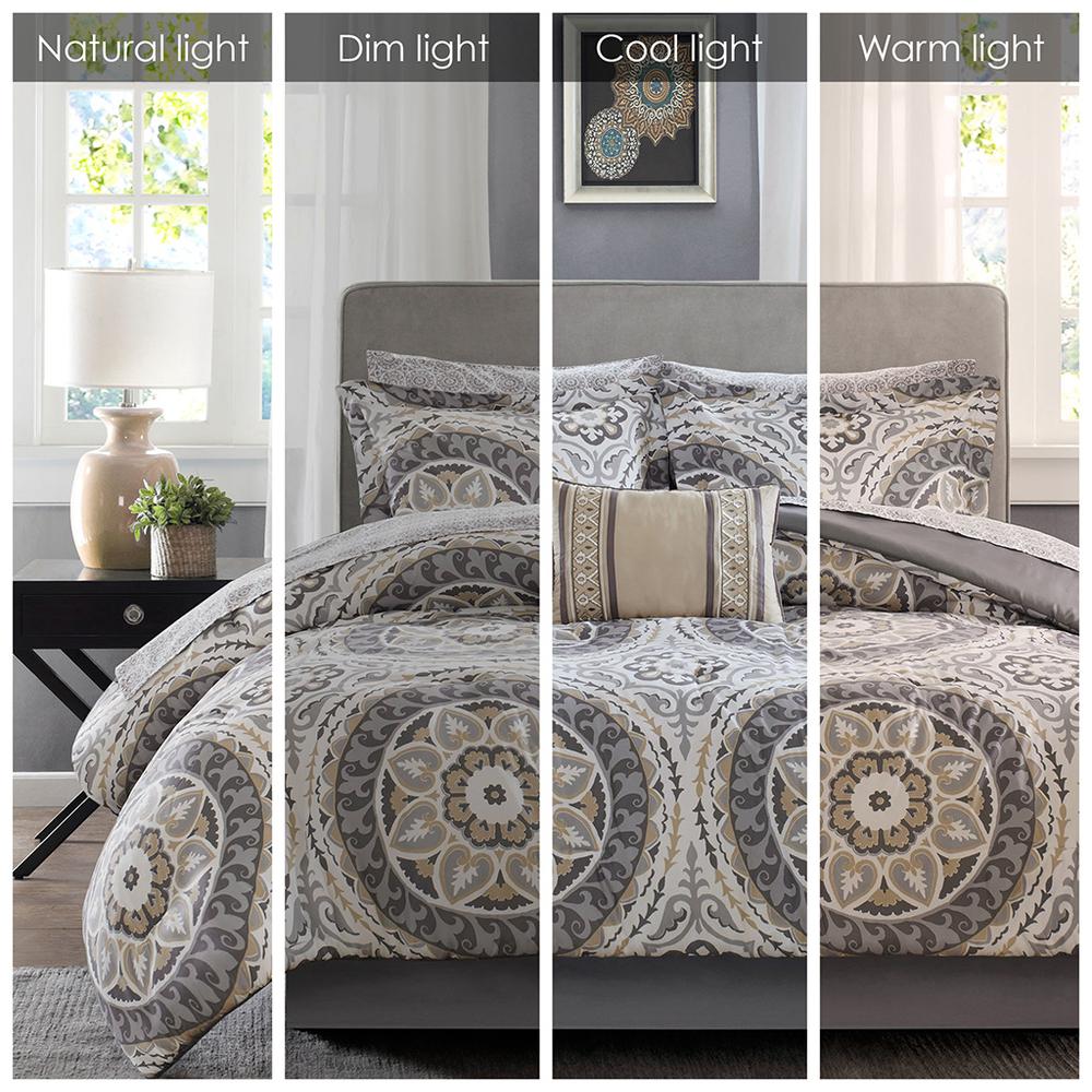 9 Piece Comforter Set with Cotton Bed Sheets. Picture 1