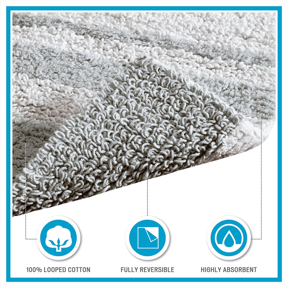 Reversible Bath Rug. Picture 3