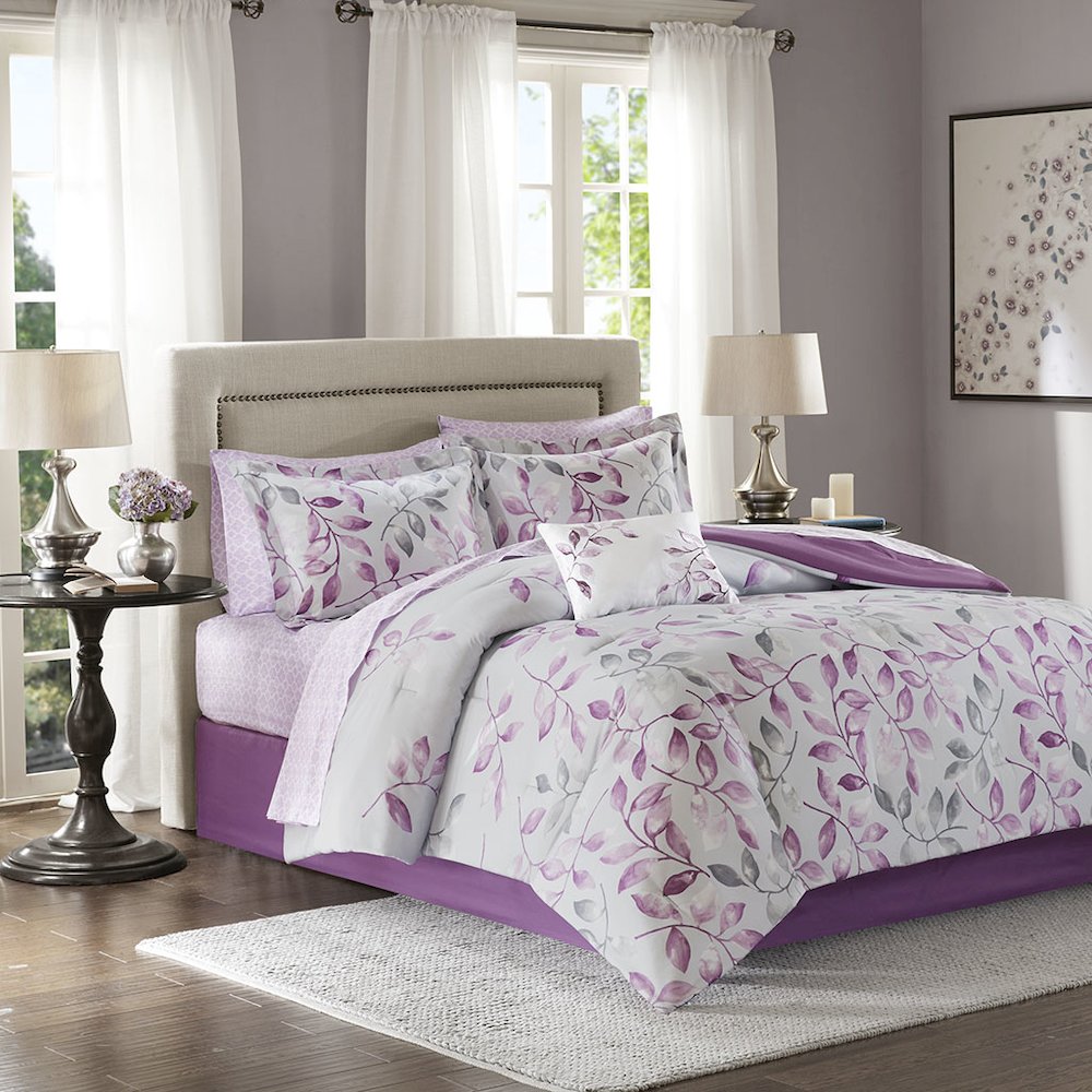 9 Piece Comforter Set with Cotton Bed Sheets. Picture 4