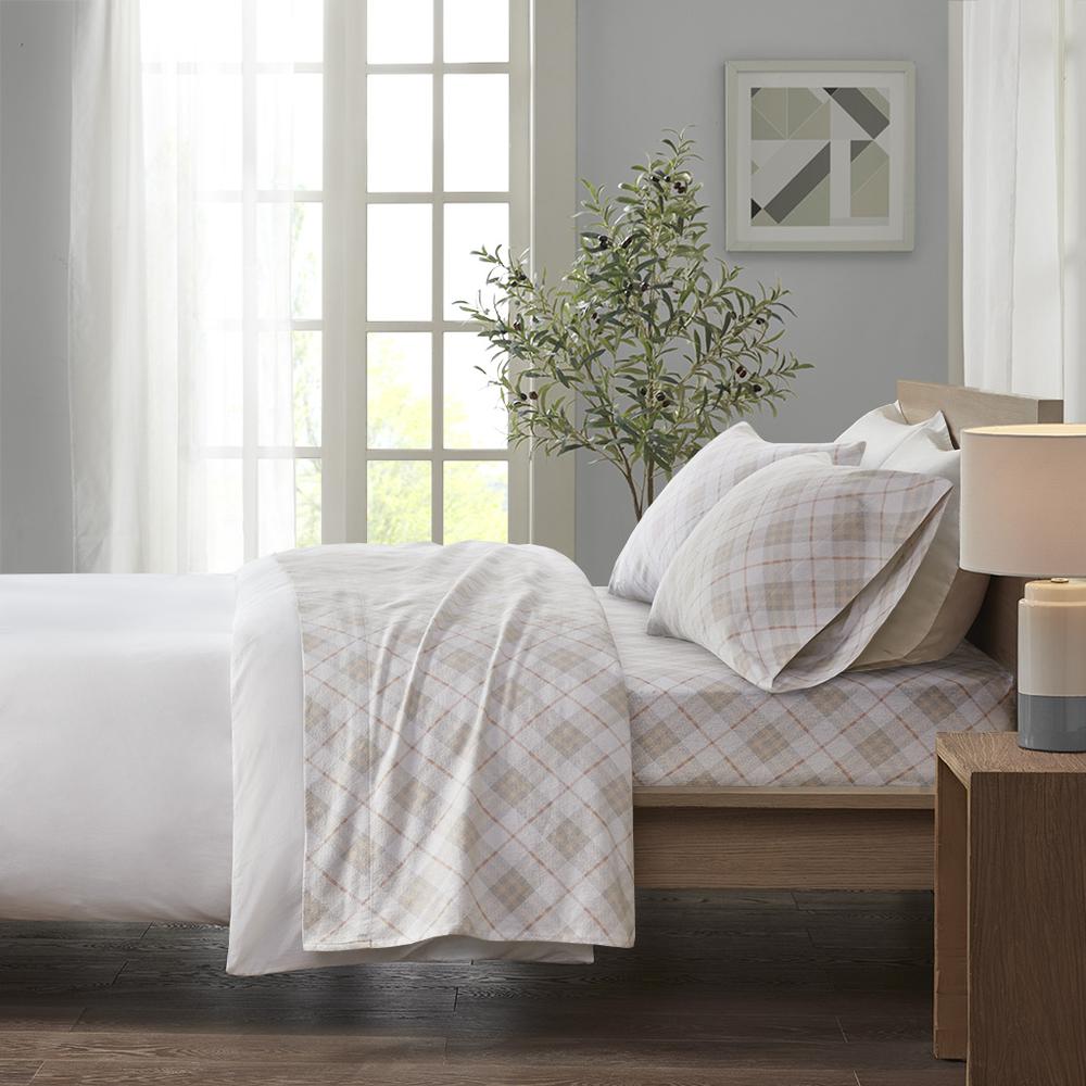 Cozy Flannel Printed Sheet Set, Pink Plaid color. Picture 4