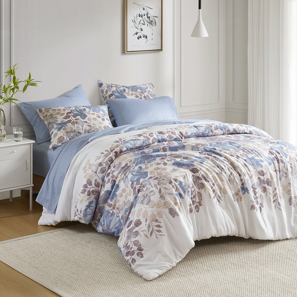 Luna Floral Comforter Set with Bed Sheets, Blue color. Picture 1