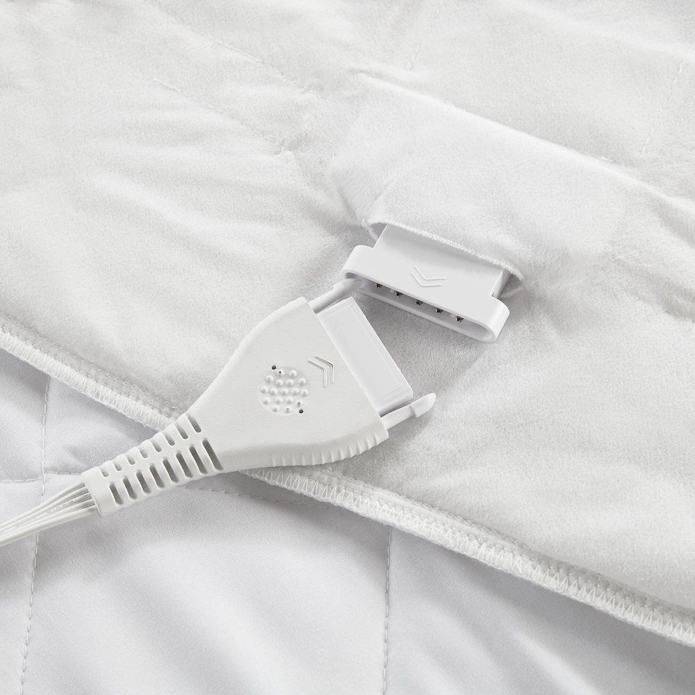 Microfiber Zoned Heated Mattress Pad. Picture 5