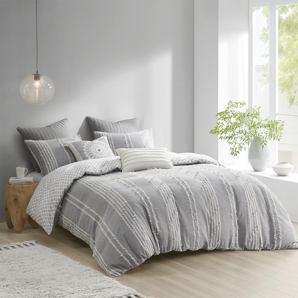 Kara 3 Piece Cotton Jacquard Duvet Cover Set, Gray color. Picture 4