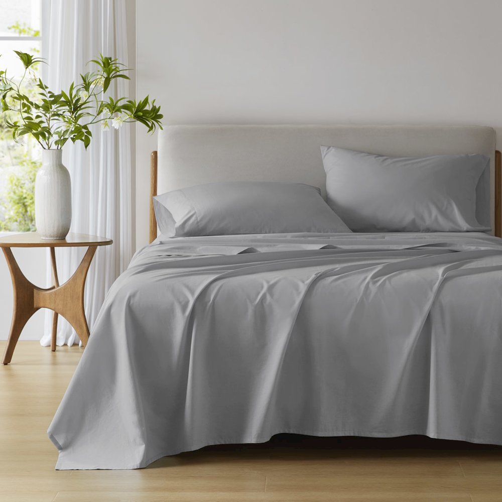 Cotton 144TC 100% Cotton Solid Sheet Set, Dark Gray color. Picture 1