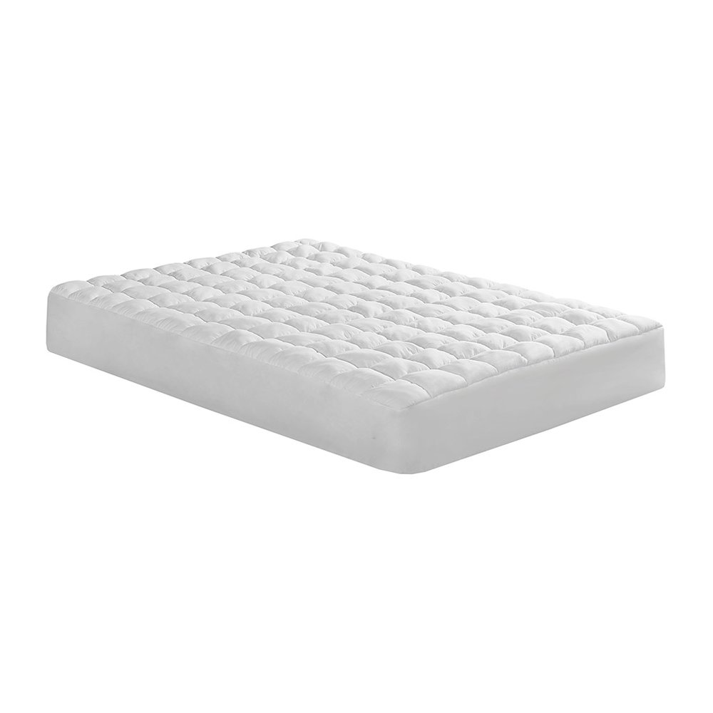 Dream Puff Overfilled Down Alternative Mattress Pad in White Color. Picture 1