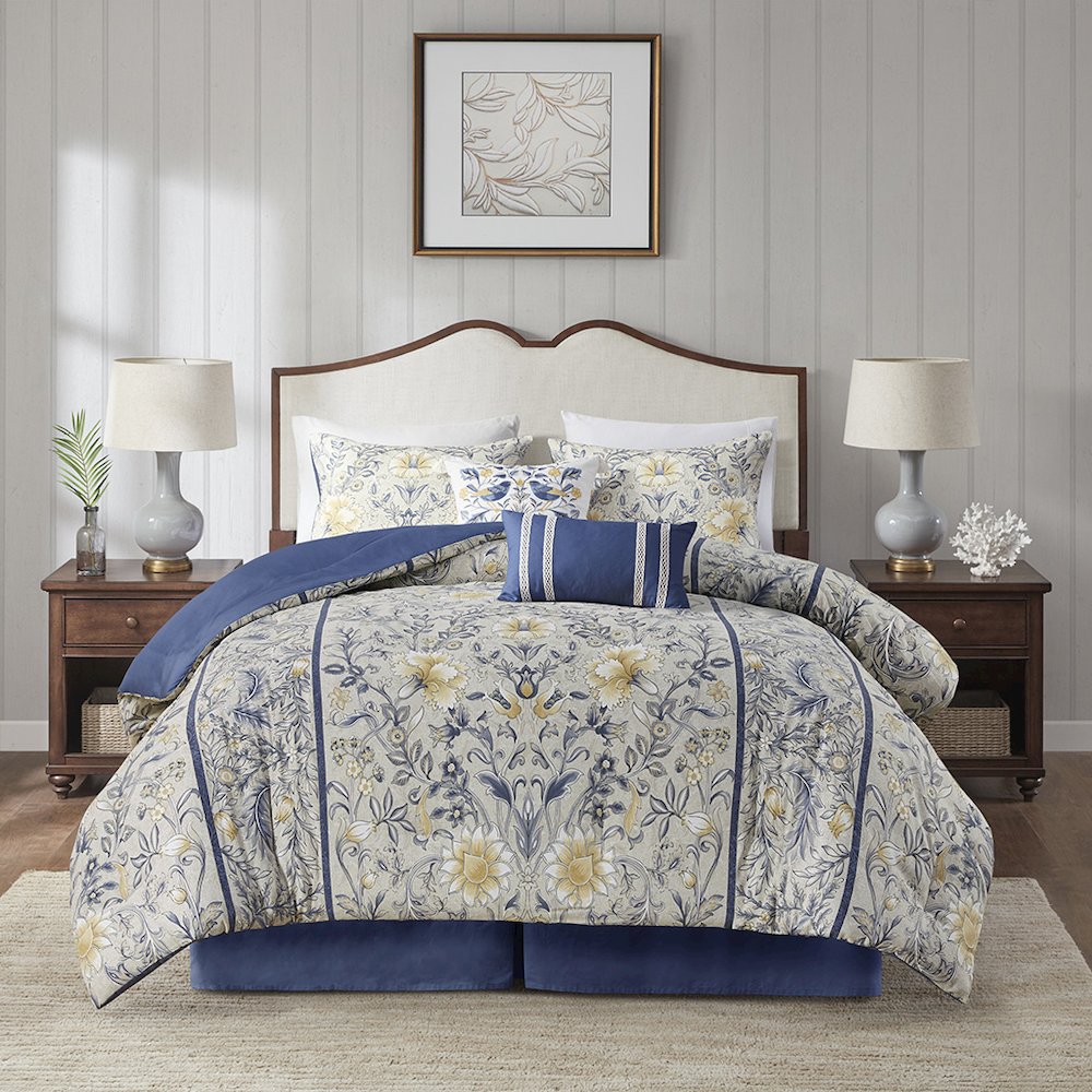 6 Piece Cotton Comforter Set. Picture 2