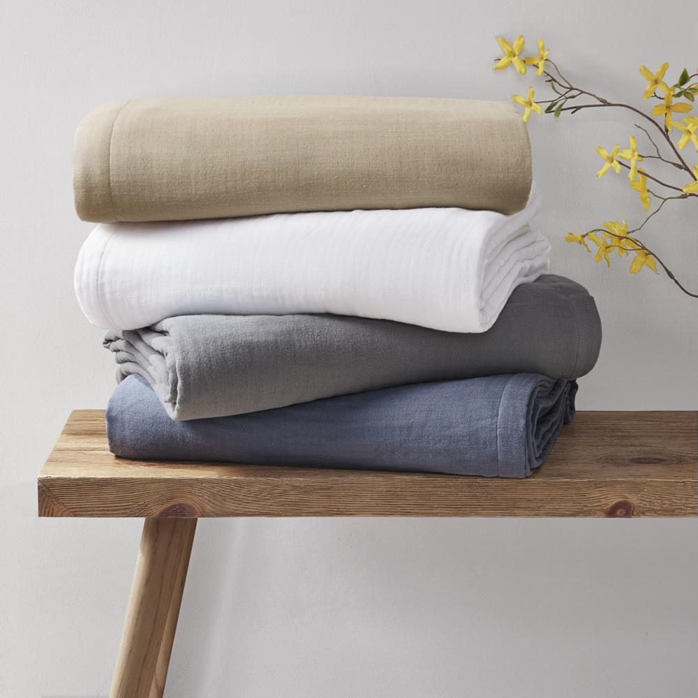 Gauze 100% Cotton Lightweight Blanket, White color. Picture 4