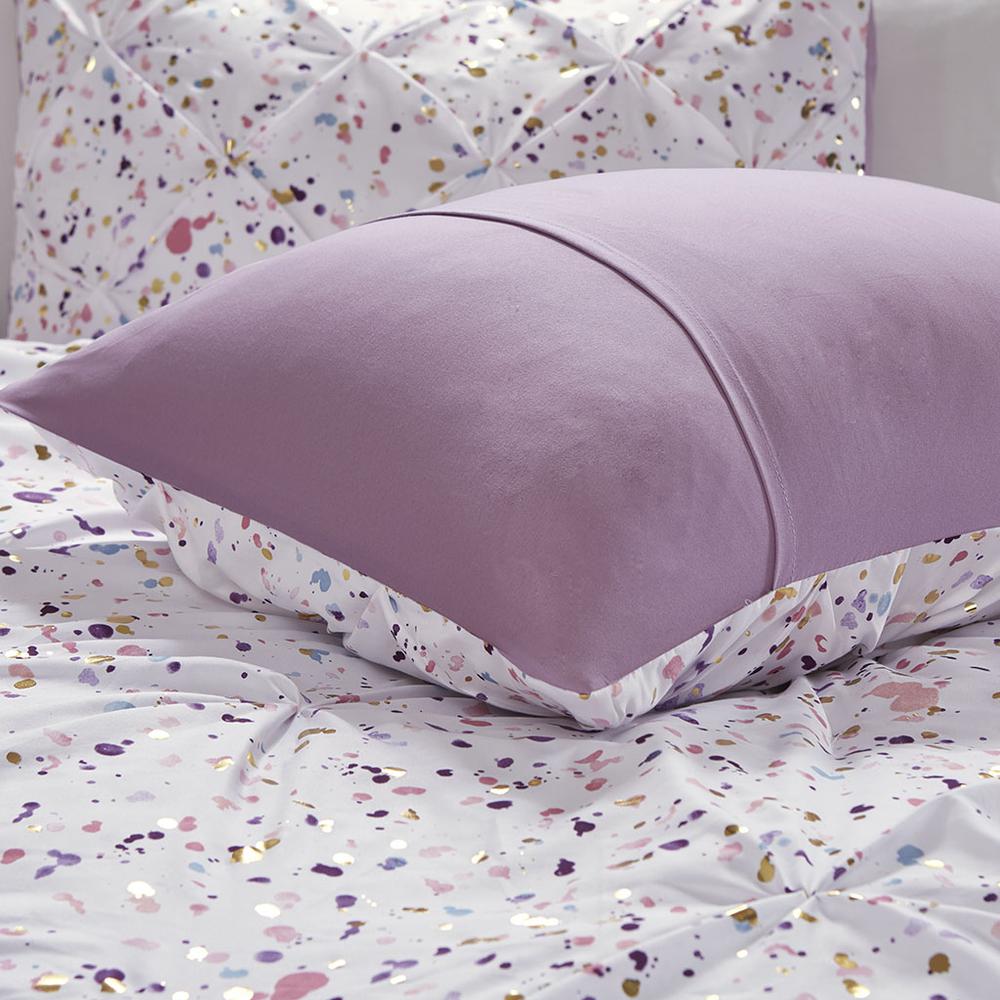 Metallic Printed and Pintucked Duvet Cover Set. Picture 1