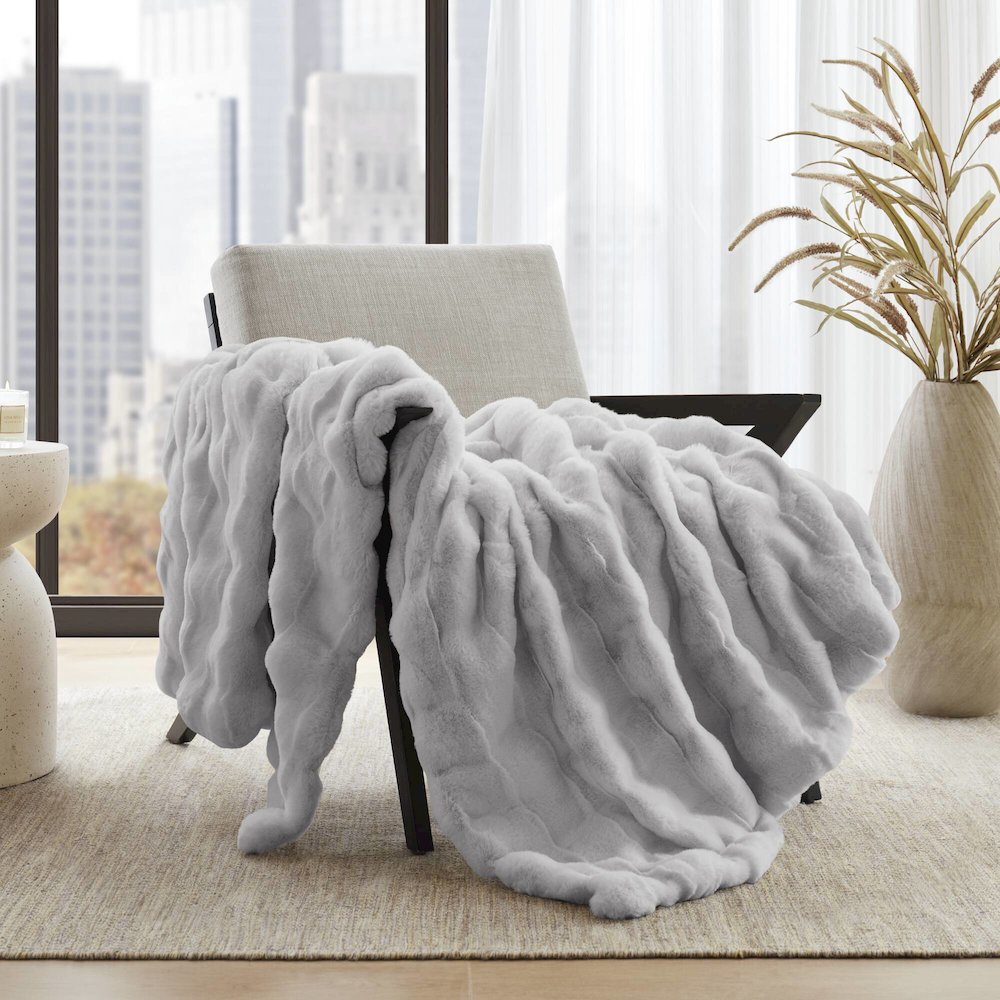 Vivienne Faux Fur Throw, Light Grey color. Picture 3