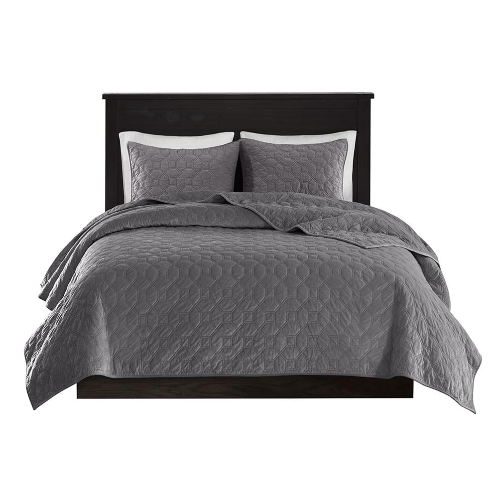 Harper 3 Piece Velvet Quilt Set, Grey color. Picture 1