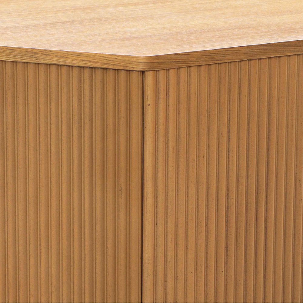 Fluted Hexagon Coffee Table. Picture 1