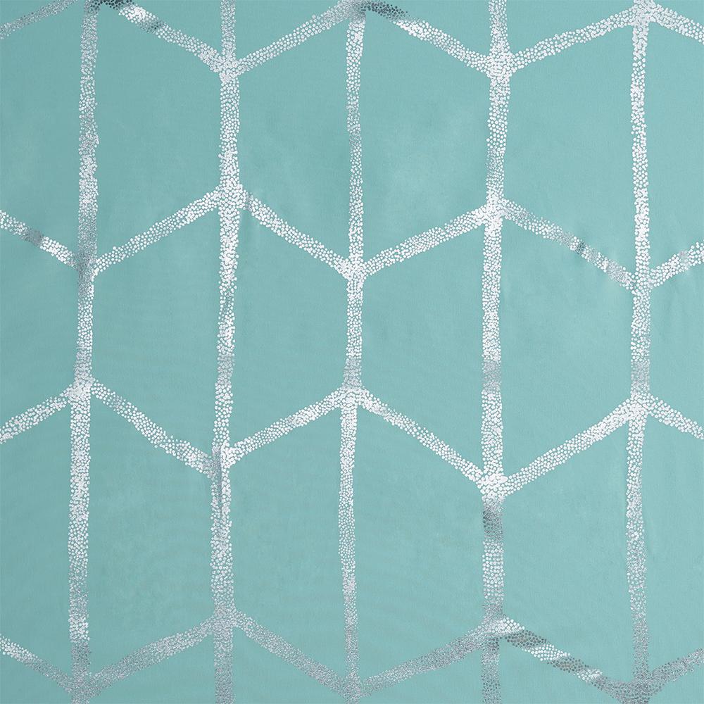 Printed Metallic Shower Curtain. Picture 3