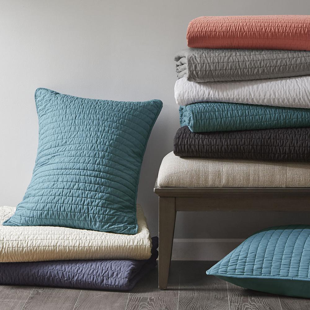 FreshStart Reversible Coverlet Set, Belen Kox. Picture 2