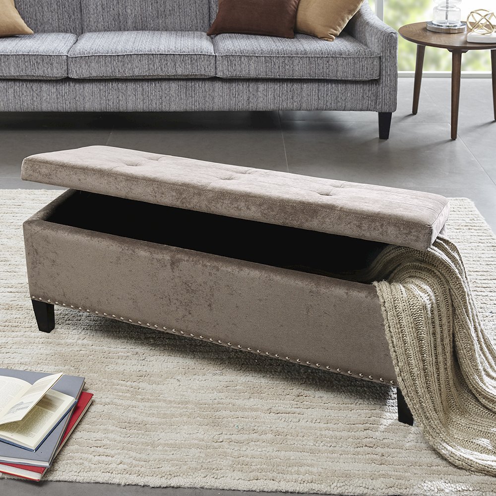 Tufted Top Soft Close Storage Bench. Picture 4