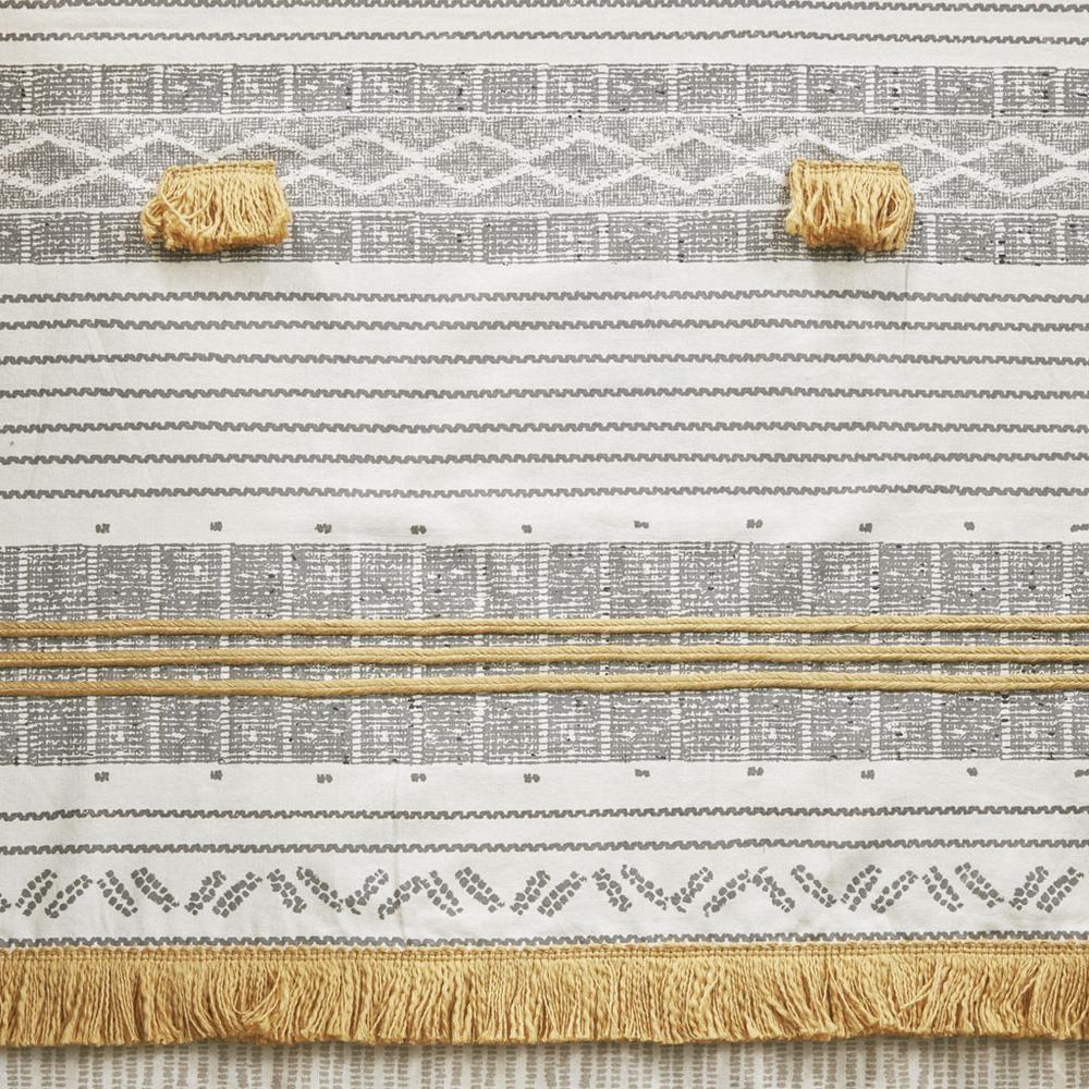 Cotton Stripe Printed Shower Curtain with Tassel. Picture 5