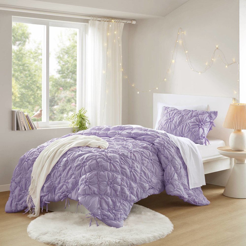 Lily 2PCS Comforter Set, Purple color. Picture 4