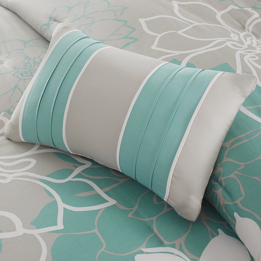 Lola Printed Cotton Sateen Comforter Set, Aqua color. Picture 1
