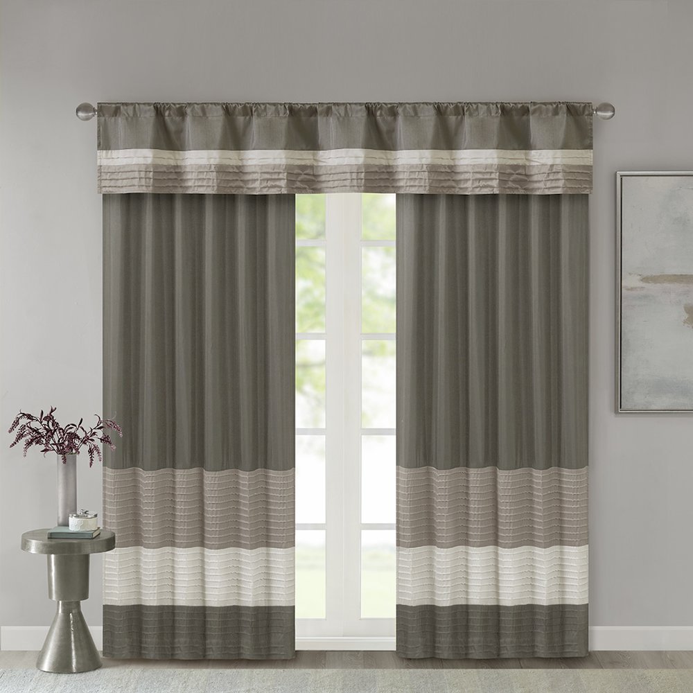 Polyoni Pintuck Window Valance. Picture 5