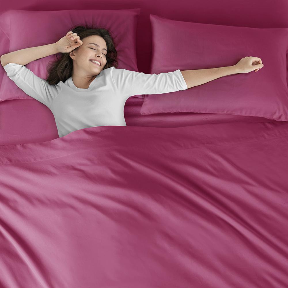 Microfiber All Season Soft Touch Sheet Set, Pink color. Picture 1