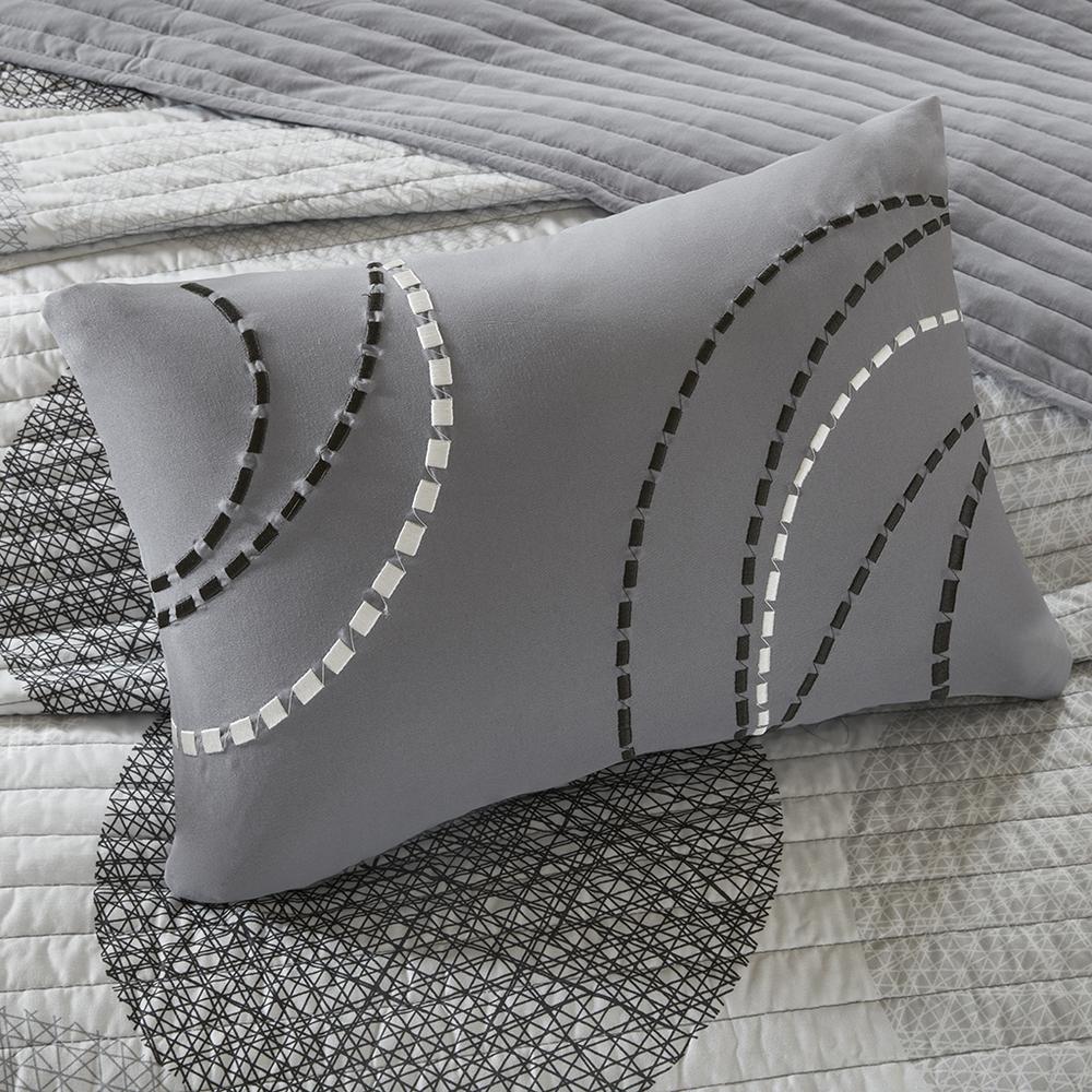 Knowles 6 Piece Quilt Set with Cotton Bed Sheets, Grey color. Picture 2