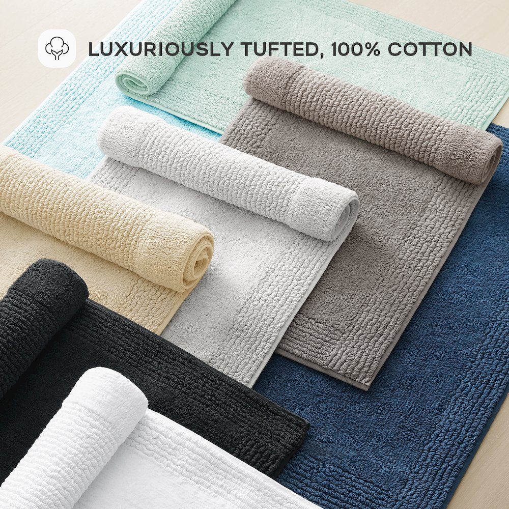 100% Cotton Tufted 3000 GSM Reversible Bath Rug. Picture 4