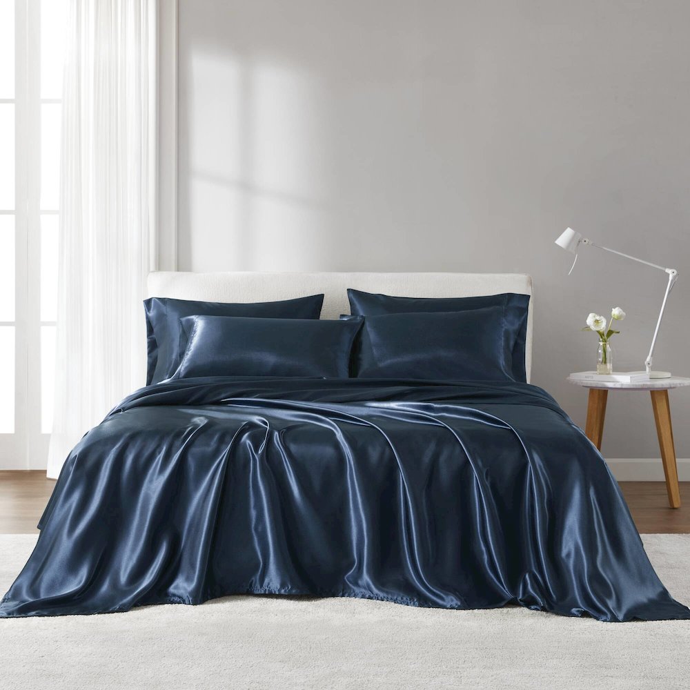 Satin Luxury Sheet Set in Midnight Blue. Picture 1