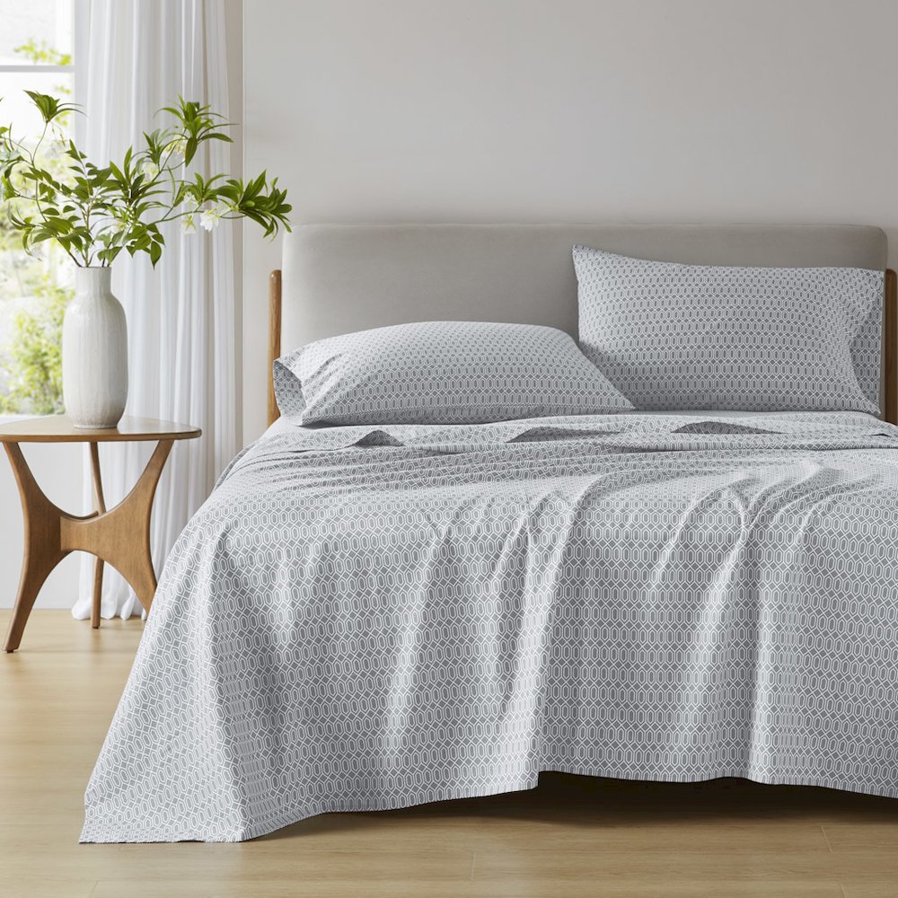 144 Thread Count Cotton Printed Cotton Sheets, Diamond Grey color. Picture 1