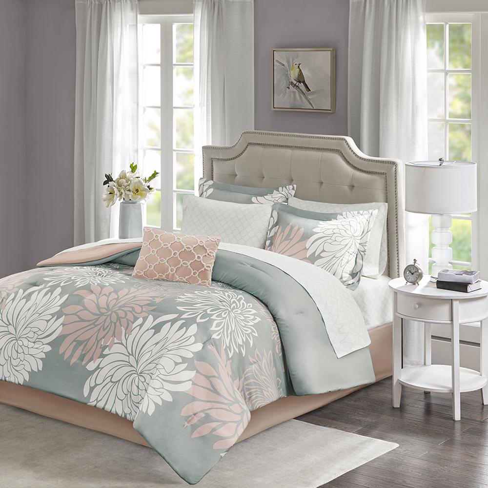 9 Piece Comforter Set with Cotton Bed Sheets. Picture 4