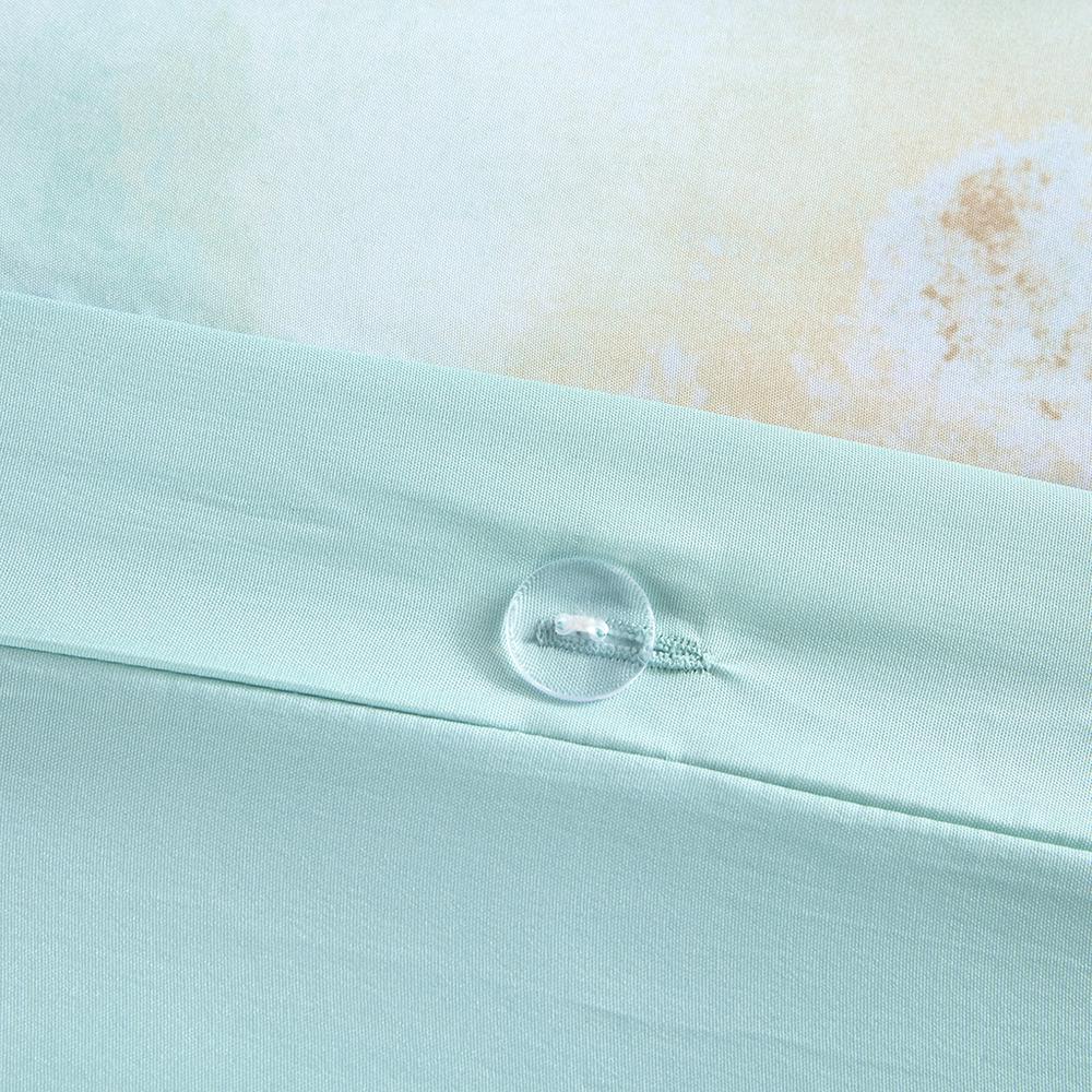Watercolor Tie Dye Printed Duvet Cover Set with Throw Pillow. Picture 2
