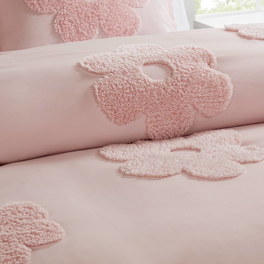 Floral Reversible Tufted Chenille Duvet Cover Set. Picture 4