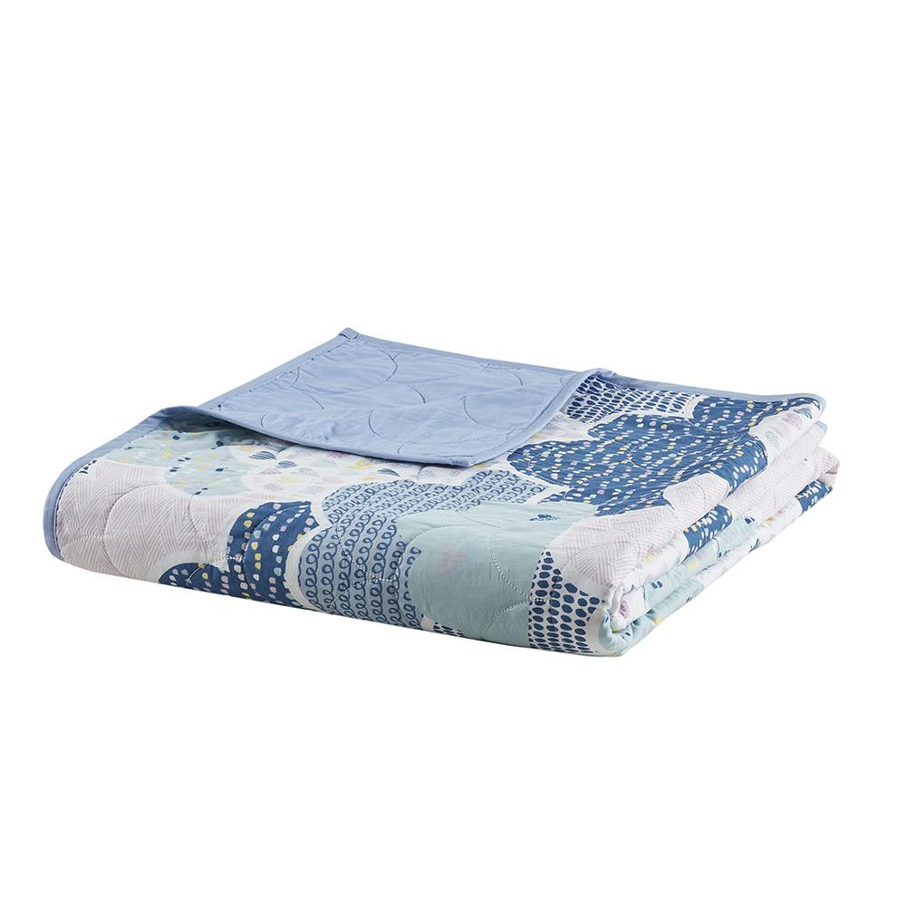 Reversible Cotton Quilt Set with Throw Pillows. Picture 3