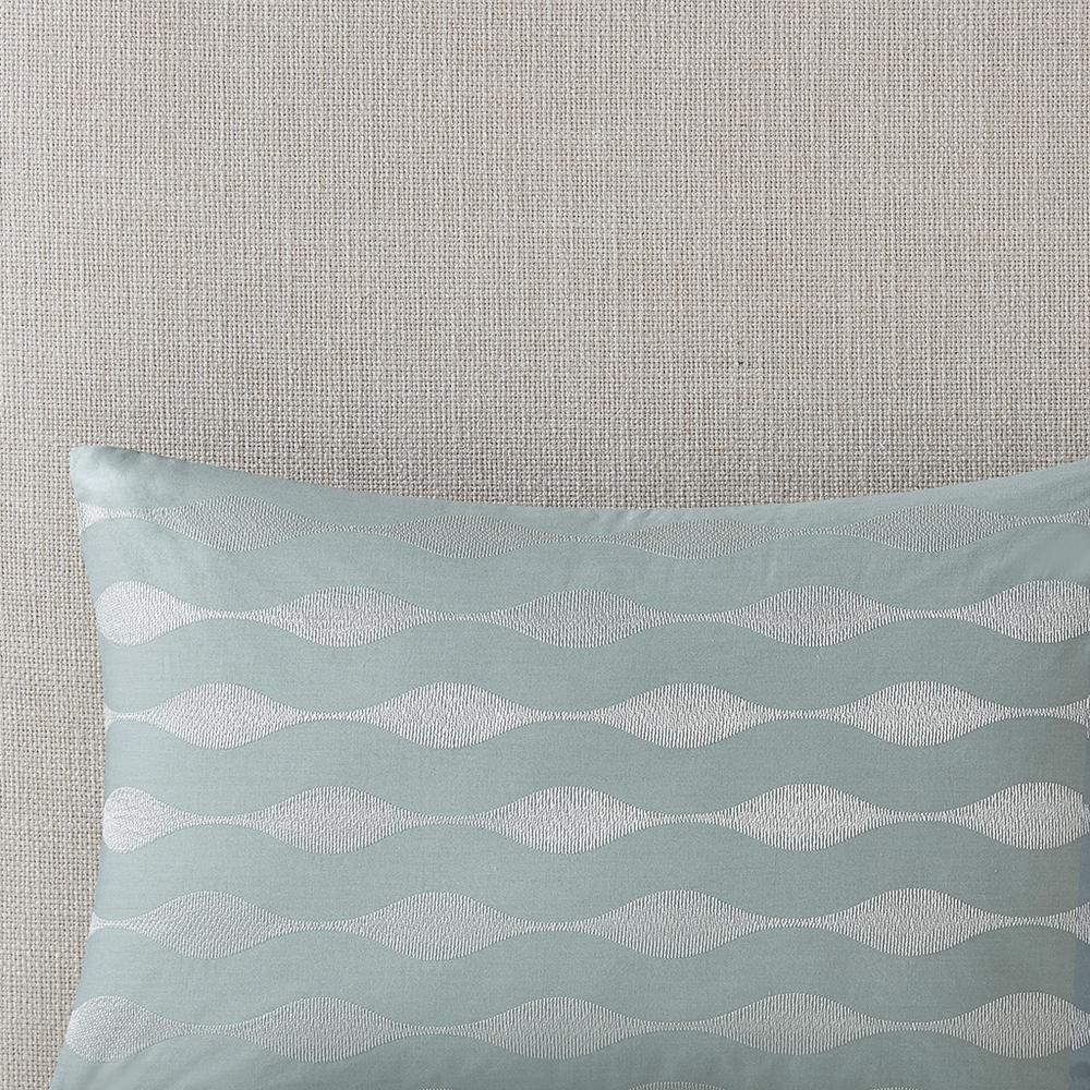 Oblong Pillow. Picture 3