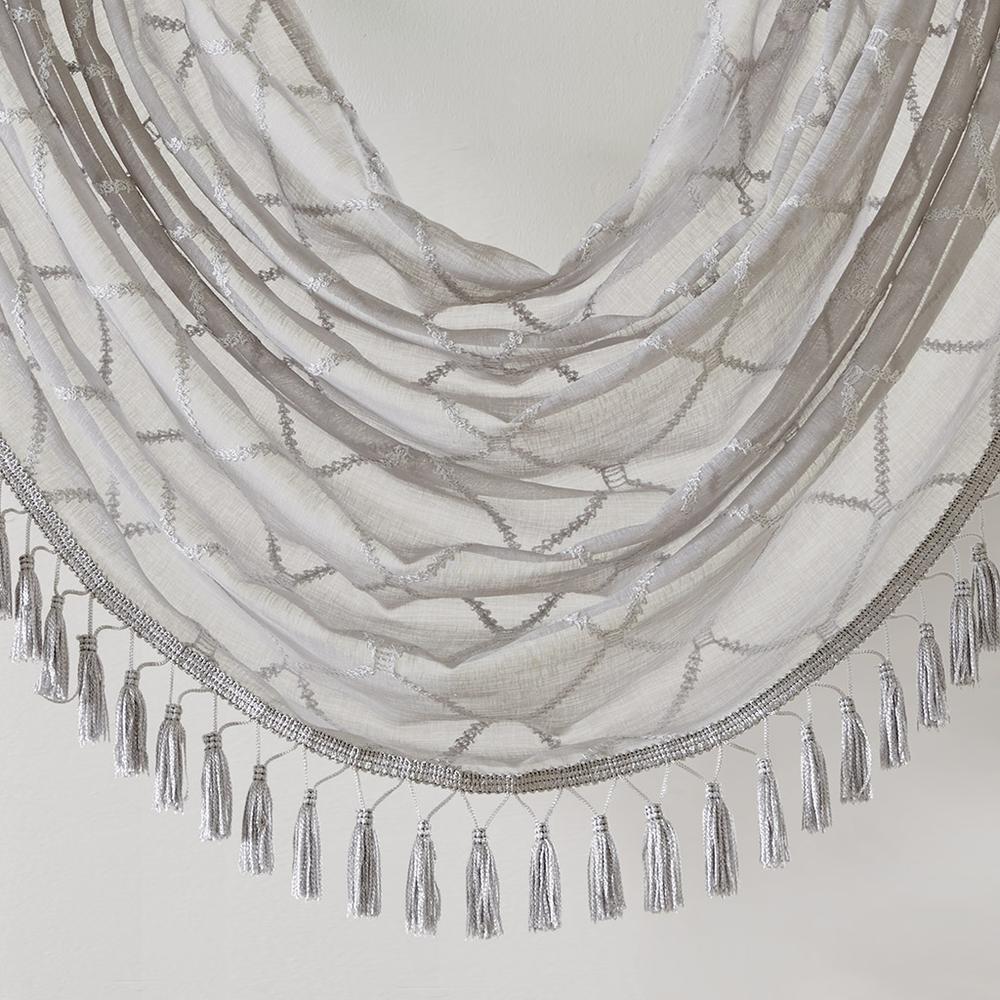 Diamond Sheer Embroidered Waterfall Valance. Picture 1