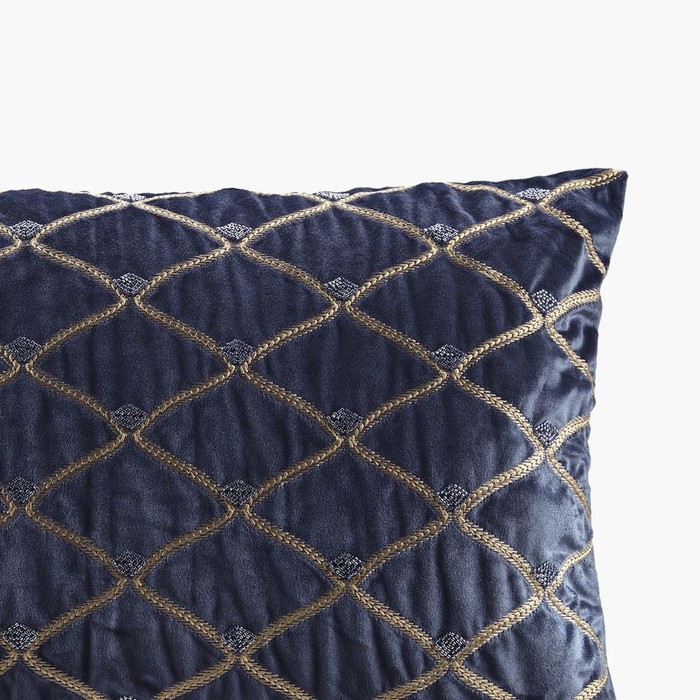 Oblong Decor Pillow. Picture 3