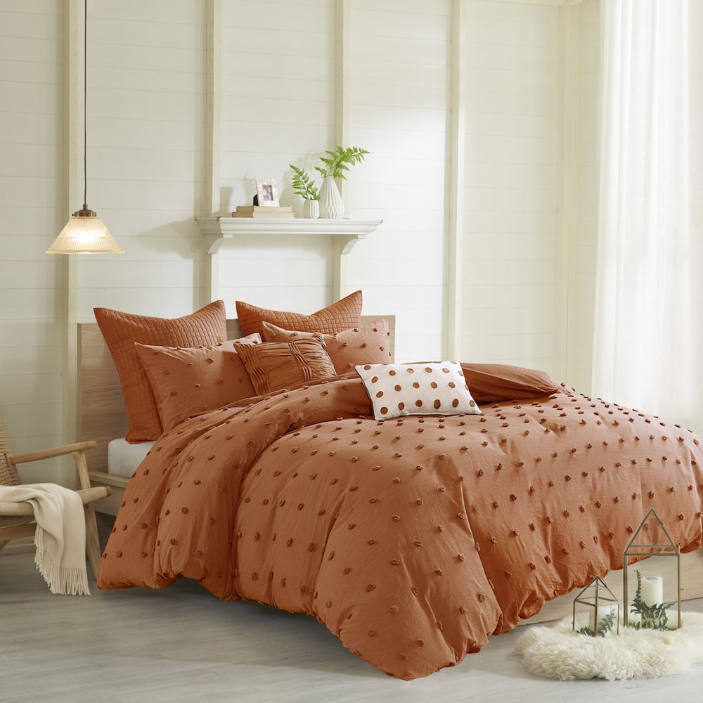 Cotton Jacquard Duvet Cover Set with Euro Shams and Throw Pillows. Picture 3