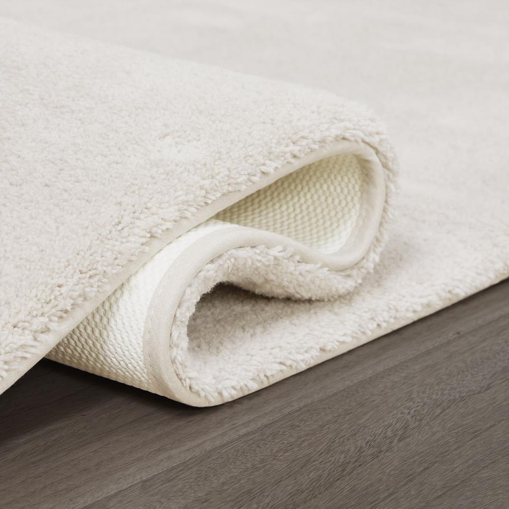Bath Rug. Picture 3