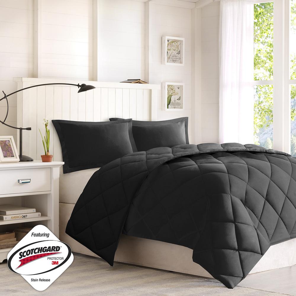 3M Scotchgard Diamond Quilting Reversible Down Alternative Comforter Set. Picture 3