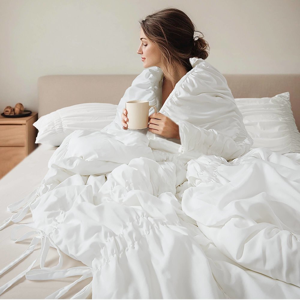 Ella Comforter Set. Picture 5