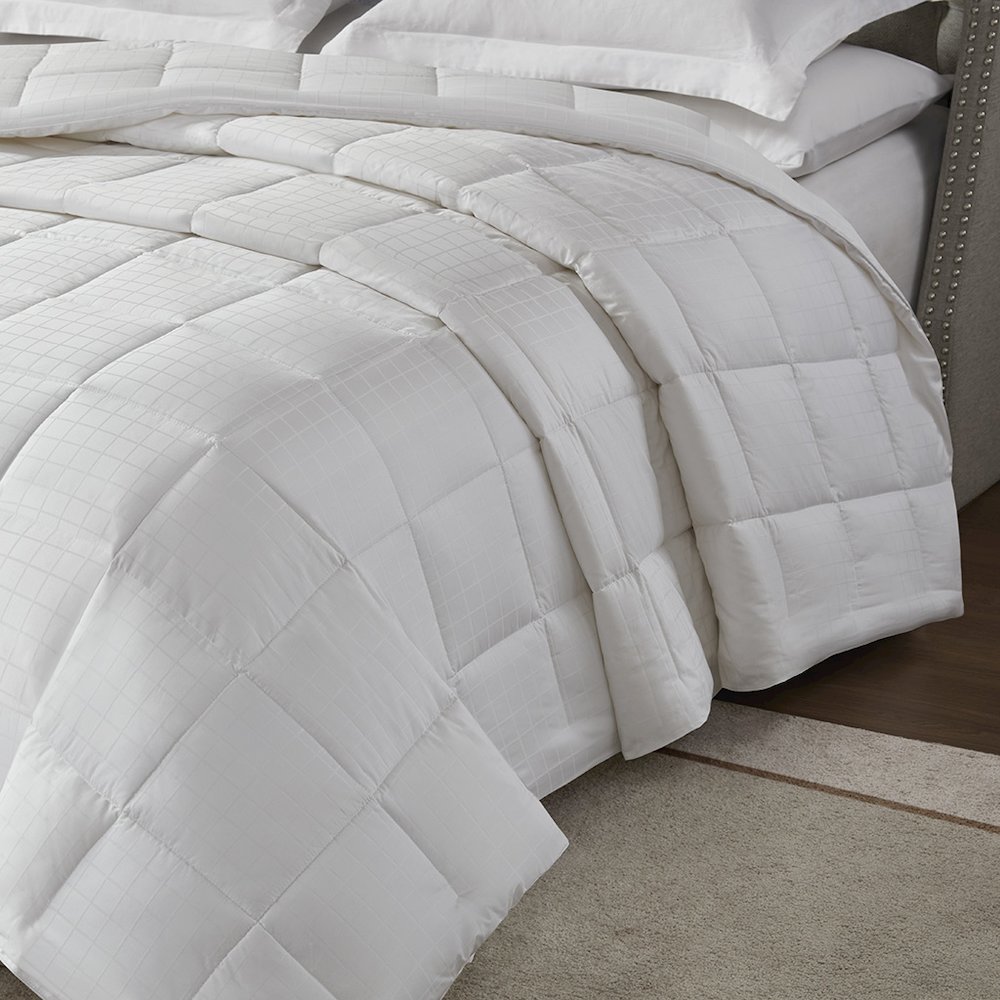 Cotton Luxury Blanket. Picture 5