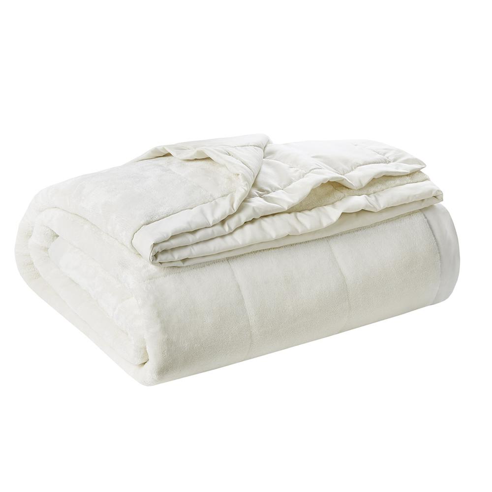 Coleman Reversible Down Alternative Blanket, Belen Kox. Picture 3