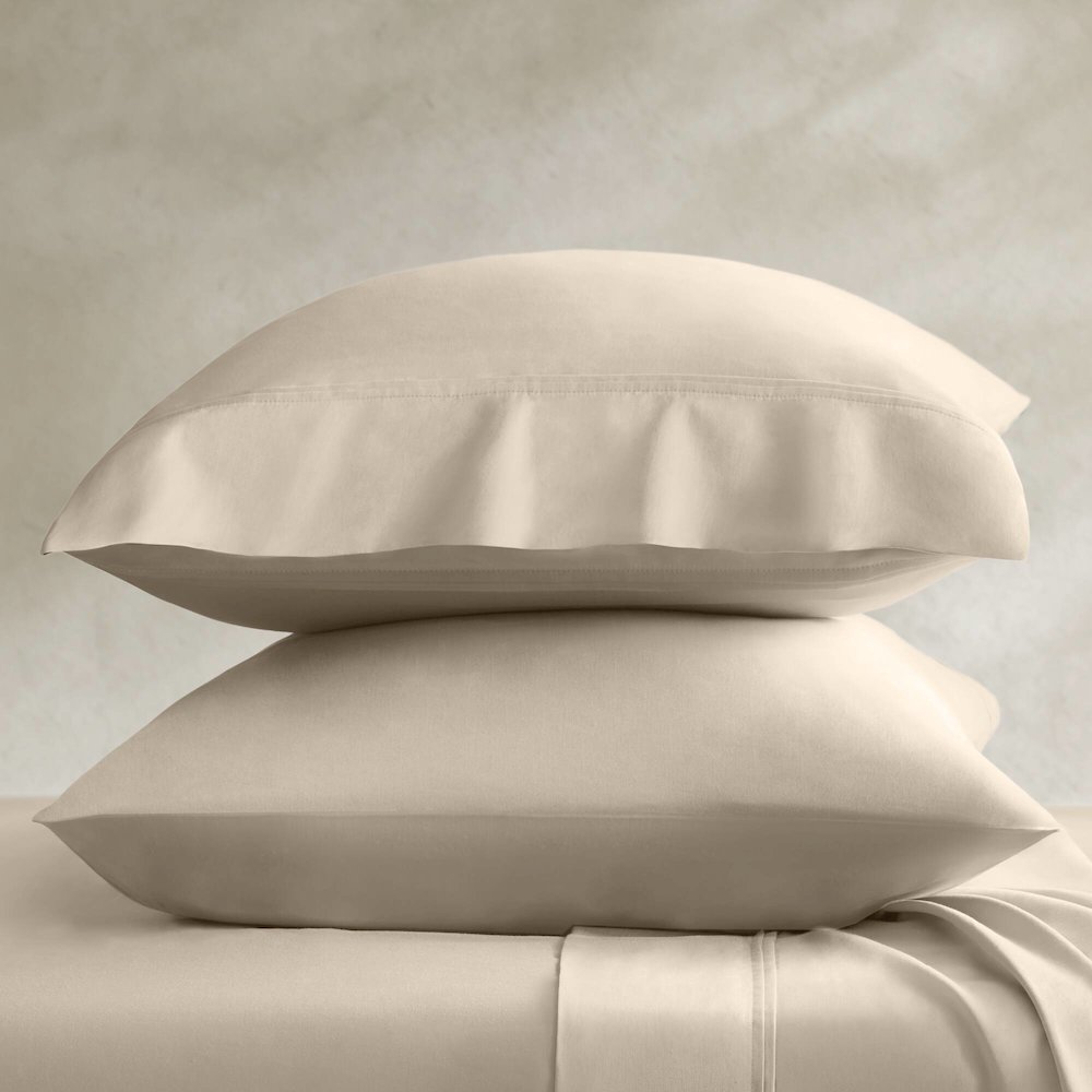 Sateen Pillowcase Set, Linen color. Picture 3