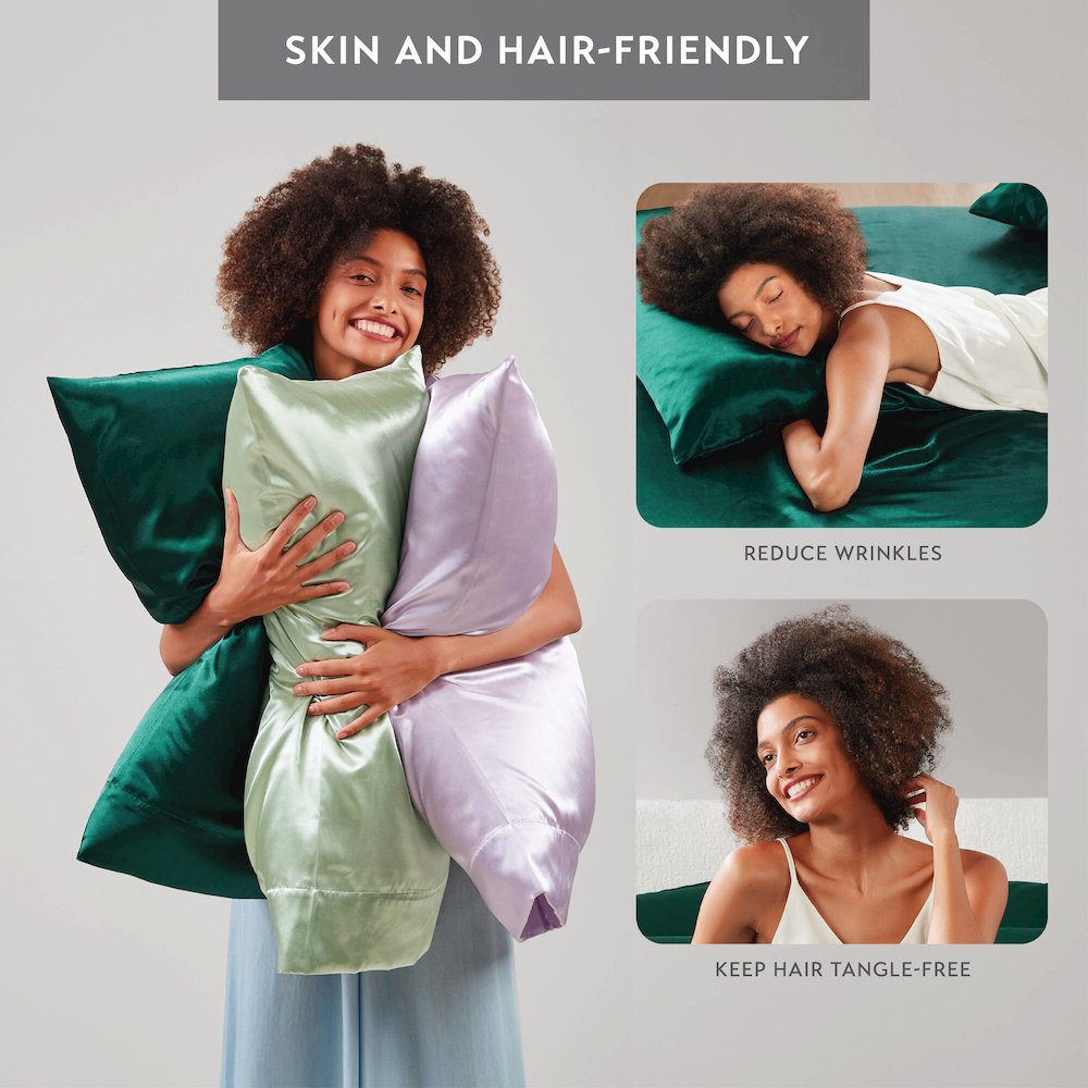 Satin Luxury Sheet Set in Emerald. Picture 4
