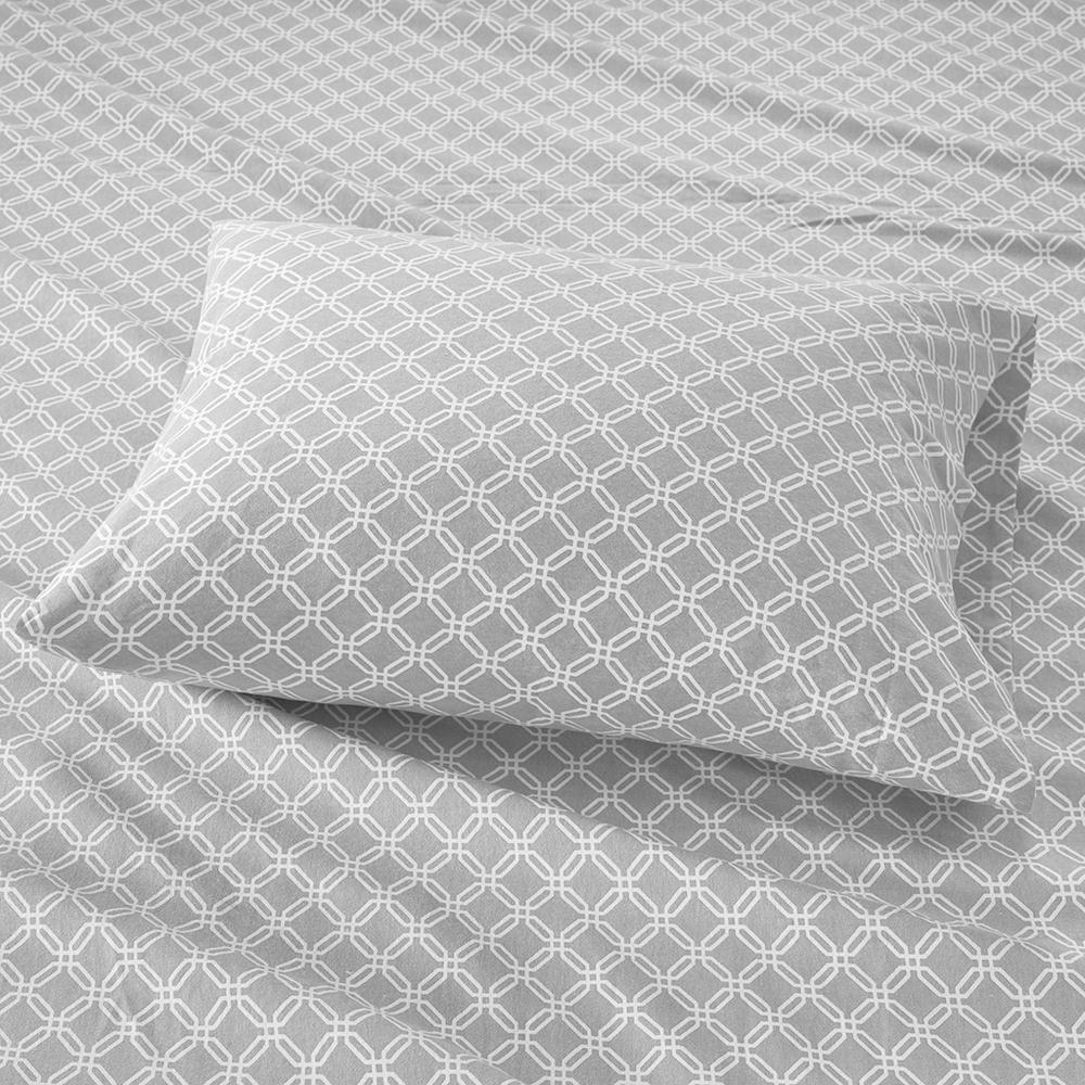 Cozy Flannel Printed Sheet Set, Grey Geo color. Picture 1