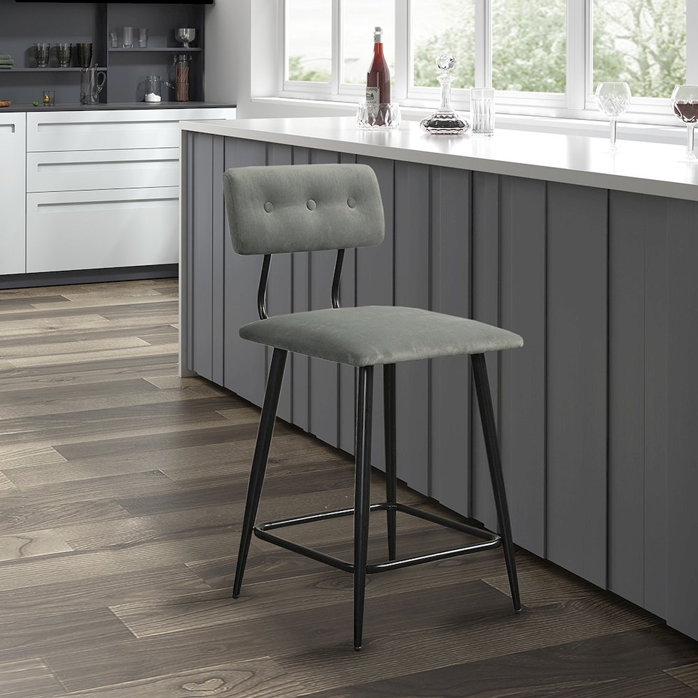 Counter Stool. Picture 4