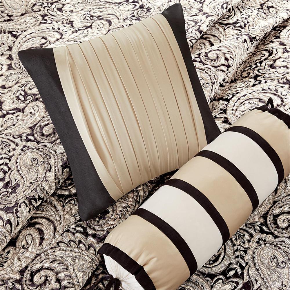 6 Piece Jacquard Quilt Set with Throw Pillows. Picture 2