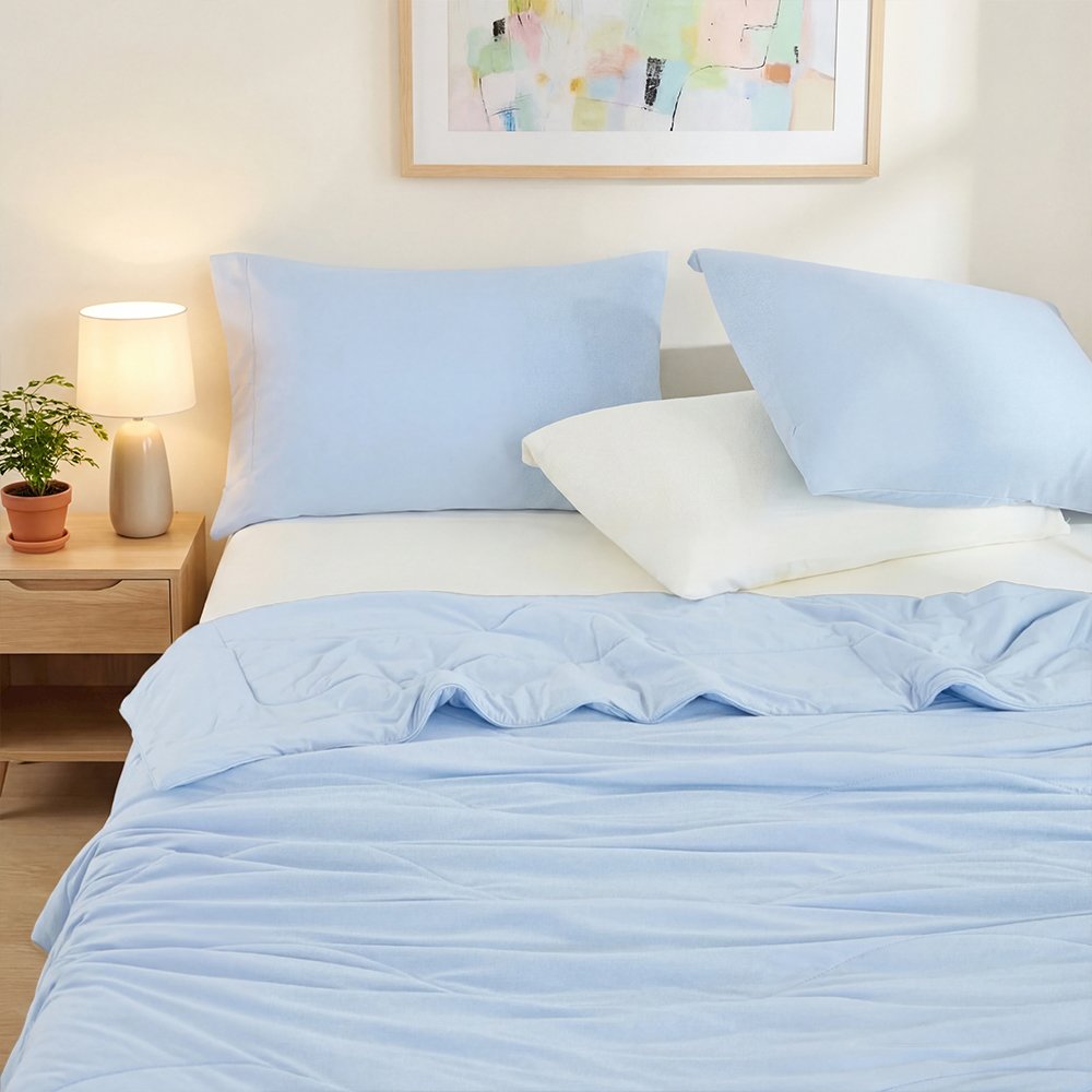 Sublime Serenity Luxury Comforter. Picture 2
